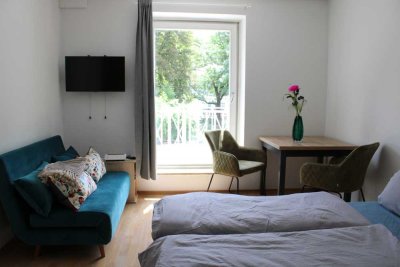 Helle 1-Zimmer Wohnung mit Aufzug in München-Au NUR 4 MONATEN**