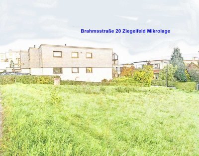 Gut geschnittene Terrassenwohnung mit großem Gartenanteil