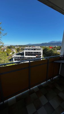 Helle 2-Zimmer-Wohnung mit Loggia und Kellerabteil in Klagenfurt