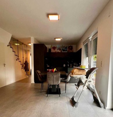 Moderne Doppelhaushälfte zur Miete – Neubau mit hochwertiger Ausstattung, Garten & Stellplatz