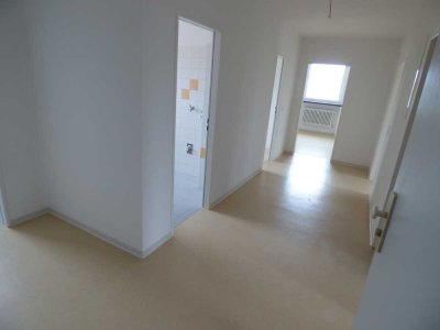 Großzügig geschnittene 3-Zimmer-Wohnung im Schloßweg