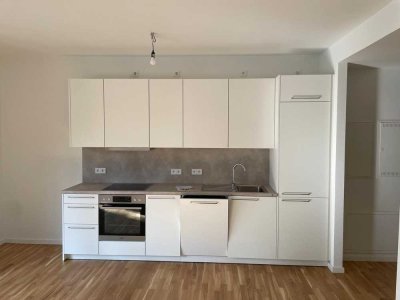 Stadtwohnung mit Balkon: 2-Zimmer-Apartment in Prenzlauer Berg