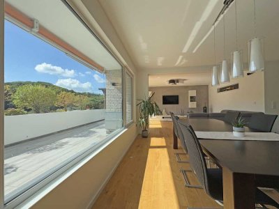 Modern wohnen in Porta Westfalica-Hausberge: Kernsanierte Terrassenwohnung von privat