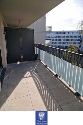Ihre neue Wohlfühlwohnung! Großer Balkon, attraktive Ausstattung, Bad und Gästebad!