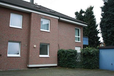 wunderschöne helle -Zimmer-Erdgeschosswohnung mit großem Eckbalkon  in Viersen-Süchteln