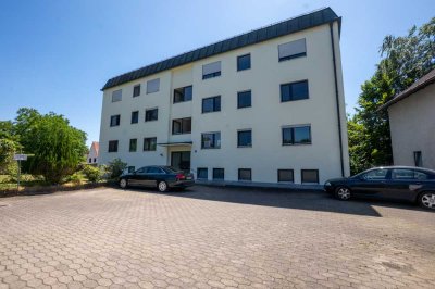 Pendlerglück in Grafing: 2-Zimmer-Wohnung mit Balkon, 4 Min. Fußweg  zum Bahnhof