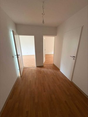 Schöne 3-Zimmer-Wohnung mit Balkon in Leer Leerort!