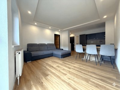 Renovierte 2-Zimmer Wohnung am Dorfplatz