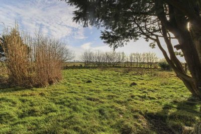 Freiheit - Landleben - Platz für Werkstatt, Hobby und Gartenträume!