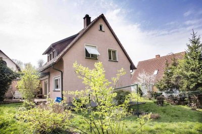 Unschlagbarer Preis für ein Einfamilienhaus mit Garten in Walbronn-Busenbach - Jetzt zugreifen!