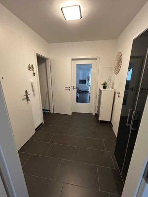 Möblierte  2-Zimmer Wohnung mit Terrasse und Garten in Baar-Ebenhausen