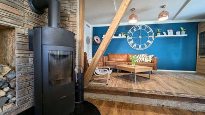 !!! PROVISIONSFREI !!! Gemütliches Einfamilienhaus mit Kamin, Terrasse & Potenzial zum Verwirklichen