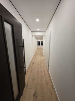 Attraktive 2-Zimmer Wohnung mit Balkon im 2. OG in Ehlscheid