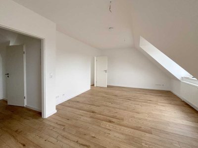 Renovierte 1-Zimmer-DG-Wohnung in Habenhausen
