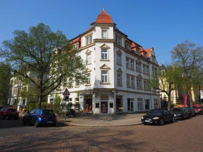 Lichtdurchflutete Maisonette mit Turmzimmer & Dachloggia in Bestlage Striesen-Ost