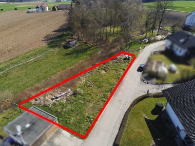Schönes Baugrundstück in naturnaher Lage