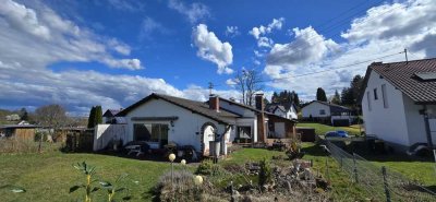 Bungalow mit großem Grundstück in Hüttersdorf