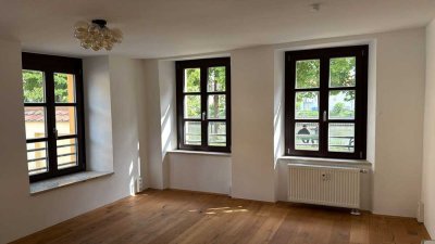 Wohnen auf der Insel „Oberer Wöhrd“ / 2-Zimmer-Wohnung mit Terrasse