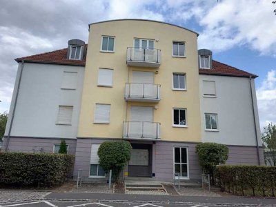 Coswig: Charmante 2-Zimmer-Wohnung mit kleinem Garten!