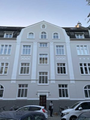 provisionfrei ! Traumlage nur 5 Minuten zum Bahnhof und zum Hafen- mittendrin/absolut ruhig