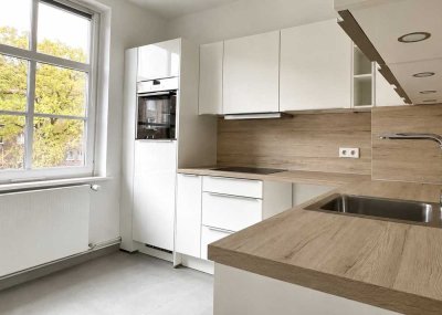 1 - Zimmer Altbauwohnung in Barmbek Süd