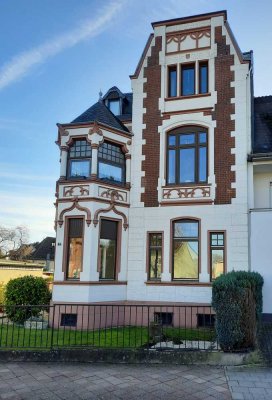 Charmante 2,5-Zimmer  Altbauwohnung im Erdgeschoss in Aachen Süd