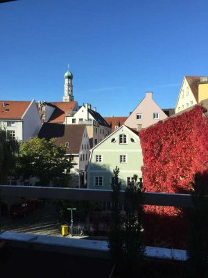 Charmantes helles Altstadt-Apartment mit sonnigem Balkon