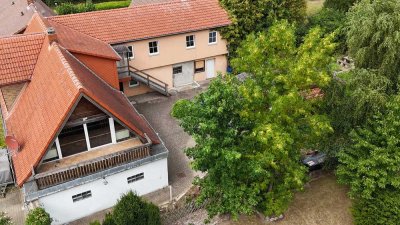 Grosses Wohnhaus und grosses Grundstück = kleiner Preis