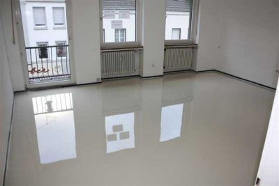 Vollständig renovierte 2-Zimmer-Wohnung mit Balkon in Euskirchen Zentrum ab 01. November