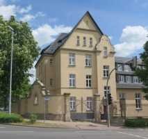 Gemütliche 2 Zimmer-Wohnung im Dachgeschoss sucht ruhige Mieter*in