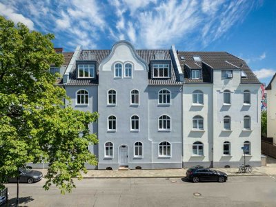 Stilvoll wohnen. Anspruchsvoll leben: 3-Zimmer-Wohnung mit Loggia – Erstbezug nach Kernsanierung
