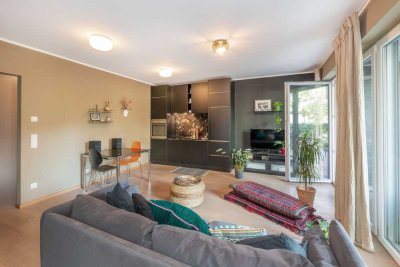 Exklusive, voll möblierte Terrassenwohnung, Fußbodenheizung und elektrischen Außenrollos