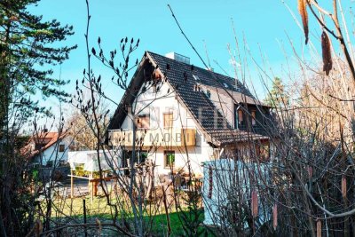 Wohnen mit Flair: Dachgeschosswohnung in bevorzugter Lage!