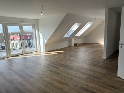 Moderne, lichtdurchflutete Wohnung mit Balkon, Küche, Aufzug & Tiefgarage in begehrter Lage