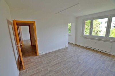 neu sanierte 2-Raum-Wohnung mit Dusche! Bezug ab 10.07.2025 möglich!