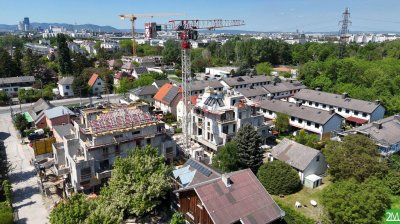3-Zimmer-Dachgeschoßwohnung mit zwei Terrassen in Grünruhelage