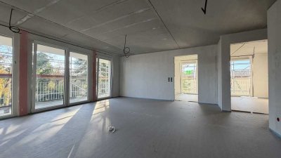 Attraktive 4,5-Neubau-Zimmer-Wohnung mit Balkon in Süd-West-Ausrichtung
