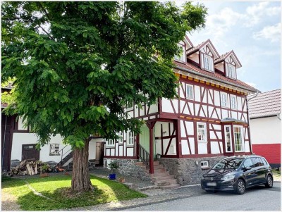 Liebevoll modernisiertes Fachwerkhaus in Mücke - Ober-Ohmen!