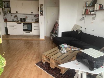 Helle 1,5-Zimmer Wohnung mit Balkon in Köln Mülheim