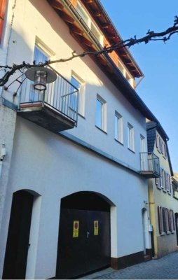 Vielseitiges Stadthaus in Wachenheim- perfekt für verschiedenste Wohnraumkonzepte!