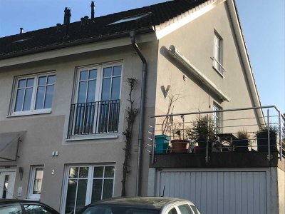 Privatverkauf: Helle Maisonette-Galeriewohnung in ruhiger Waldrandlage in Troisdorf-Spich