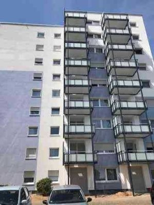 Helle 4-Zimmerwohnung mit Balkon