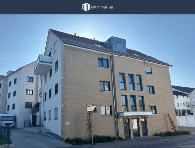 Modernes 8-Familienhaus inkl. TG mit zeitgemäßer Architektur. 3% AFA !