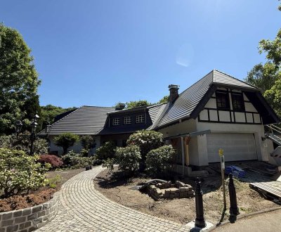 Erstbezug nach Sanierung! 2 Zimmer mit Einbauküche, Terrasse und Gemeinschaftsgarten!