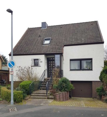 Zweifamilienhaus mit Garage und Carport in Hemmingen OT Harkenbleck