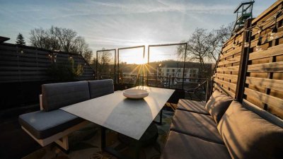 Industrie-Chic trifft auf Modernes Wohnen   –   270 m²  Loft