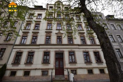 *Geräumige 3-Raum-Wohnung mit moderner EBK und Balkon!*