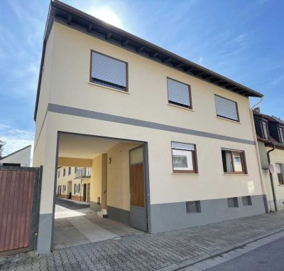Interessantes Anwesen! 2 Häuser auf einem Grundstück mit Werkstatt, Hof, Garage und Garten
