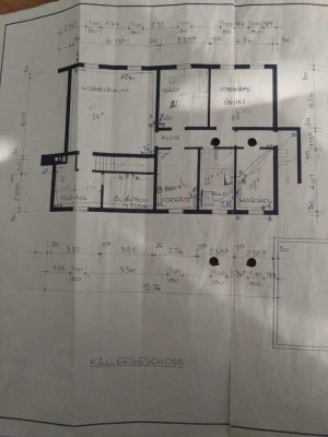 Einfamilienhaus Freistehend vol unterkellert mit Doppelgarage