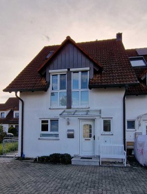 Charmantes Familien Reiheneckhaus in Litzelstetten